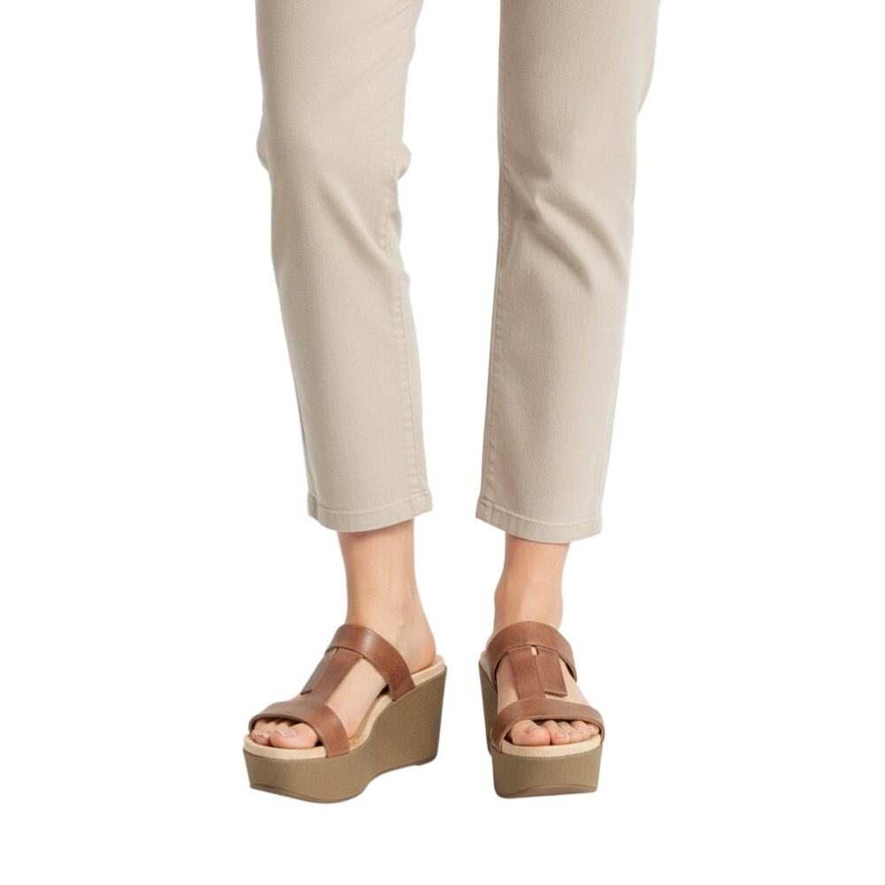 Women's Brown Platform Wedge Sandals